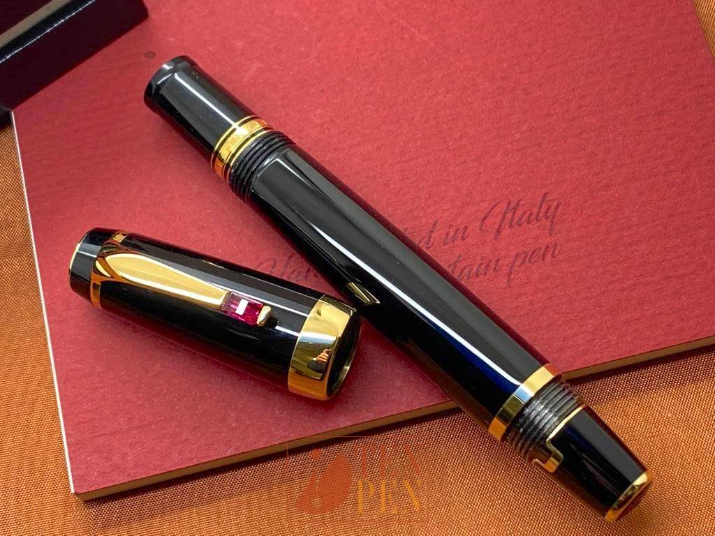 MONTBLANCローラーボールペンボエム 限定品レッド色 パソ・ドブレ